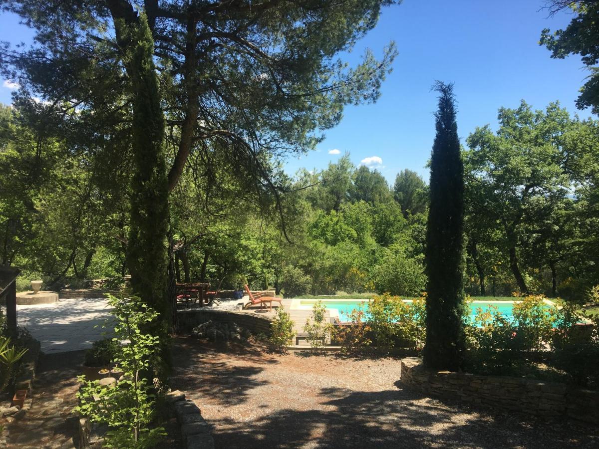 Villa De Carbonelle Pierrevert Eksteriør bilde
